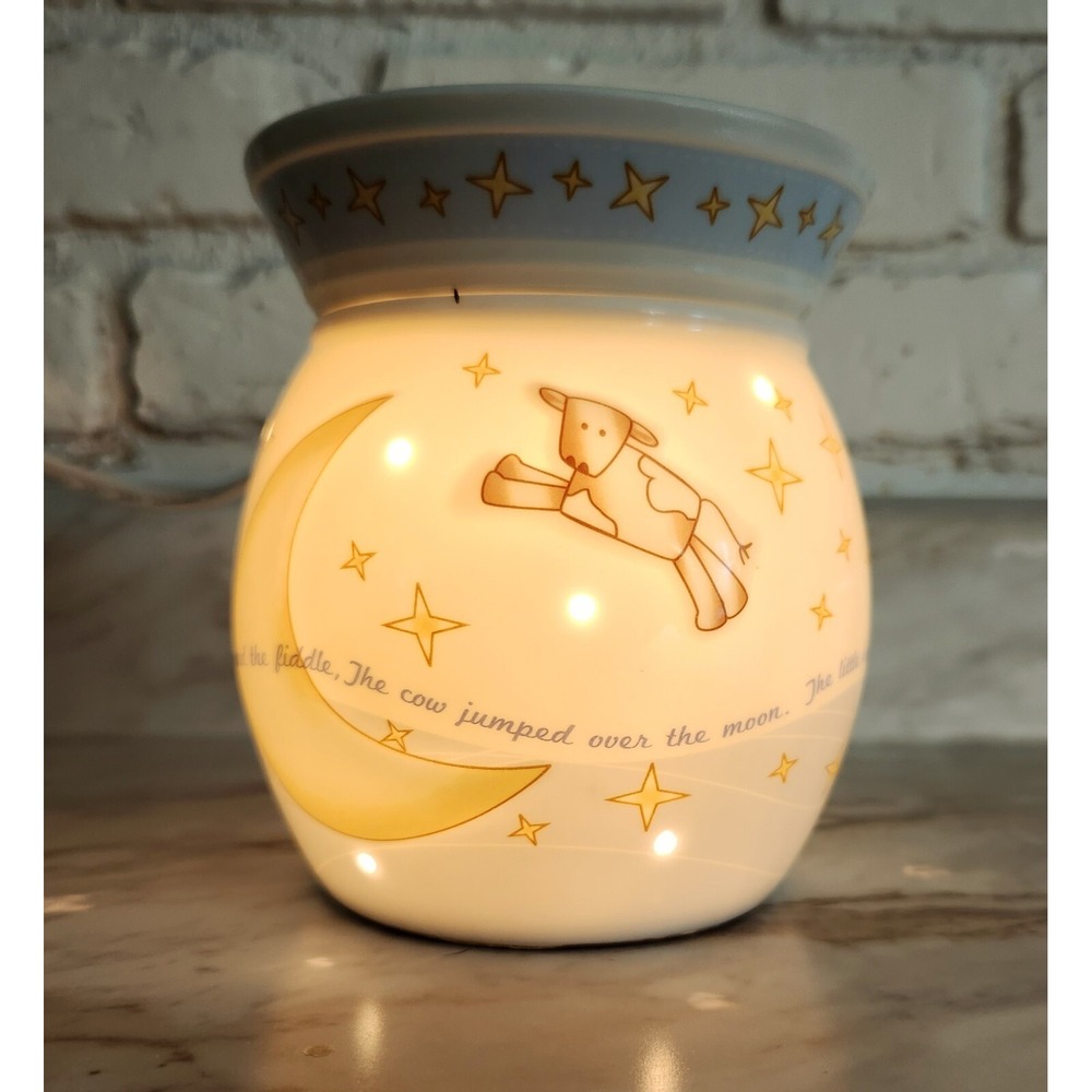 Scentsy Over The Moon Baby Nursery Rhyme Wax Warmer Aromatherapy Open Box w/Bulb